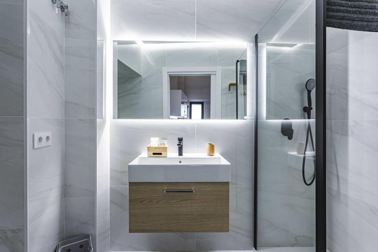 Apartamentos Caceres Central Suites "Torres De Caceres" Dış mekan fotoğraf