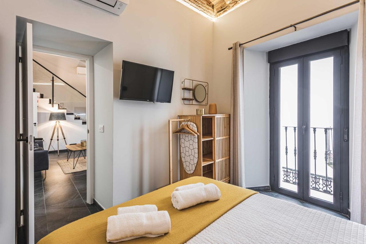 Apartamentos Caceres Central Suites "Torres De Caceres" Dış mekan fotoğraf