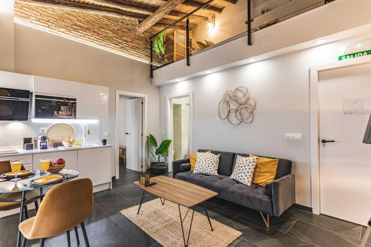 Apartamentos Caceres Central Suites "Torres De Caceres" Dış mekan fotoğraf