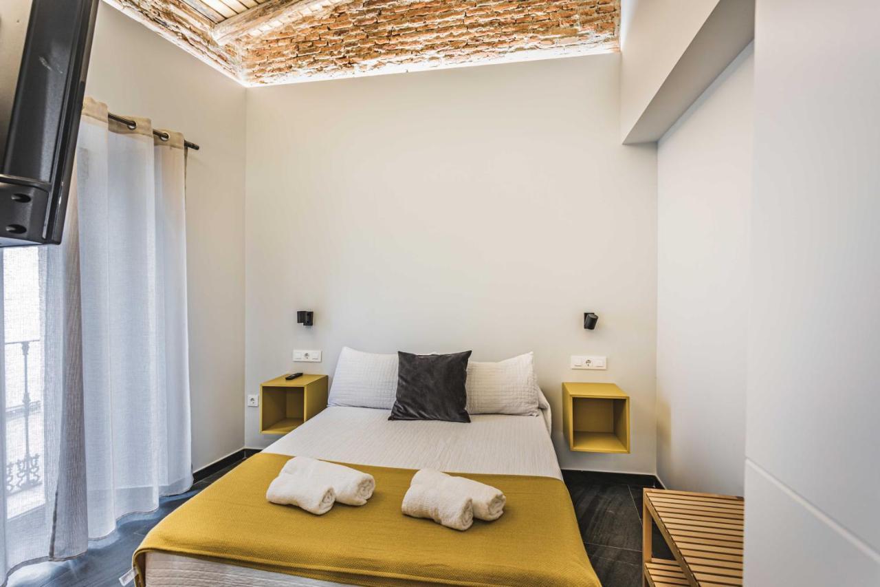 Apartamentos Caceres Central Suites "Torres De Caceres" Dış mekan fotoğraf