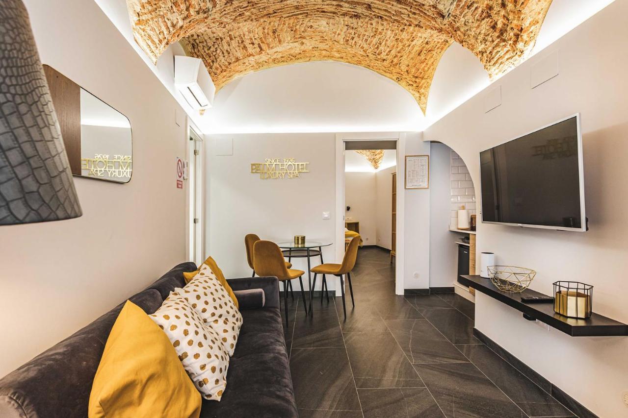 Apartamentos Caceres Central Suites "Torres De Caceres" Dış mekan fotoğraf