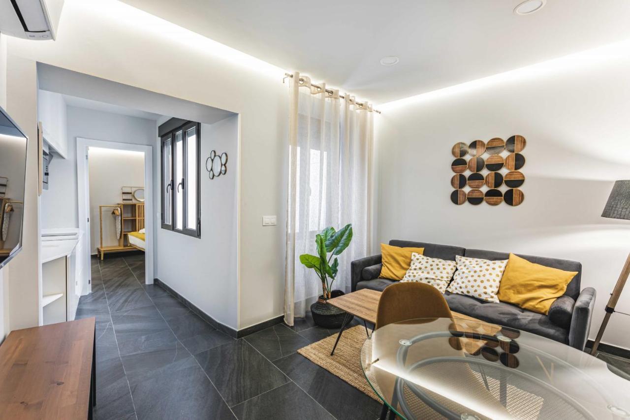 Apartamentos Caceres Central Suites "Torres De Caceres" Dış mekan fotoğraf