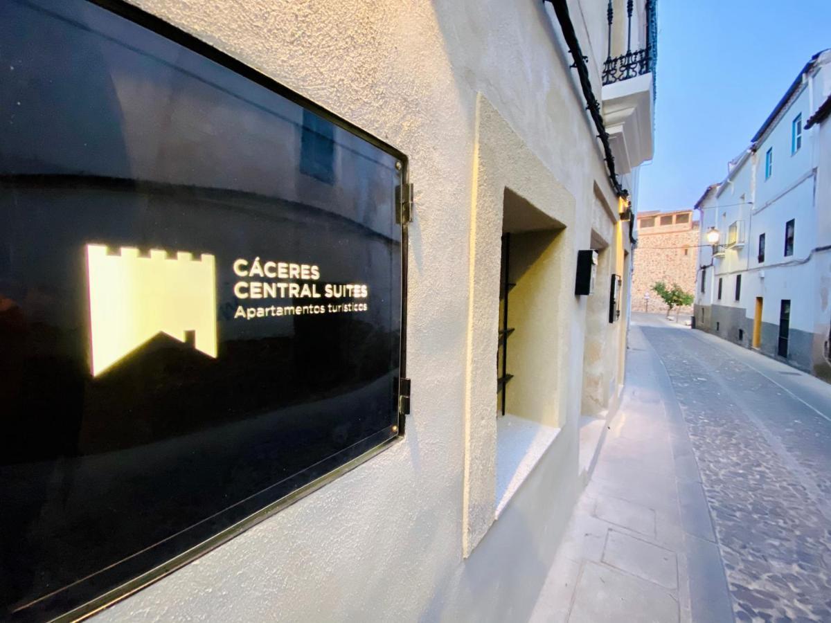 Apartamentos Caceres Central Suites "Torres De Caceres" Dış mekan fotoğraf